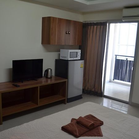 Utd Apartments Sukhumvit Ban Khlong Nang Li Buitenkant foto