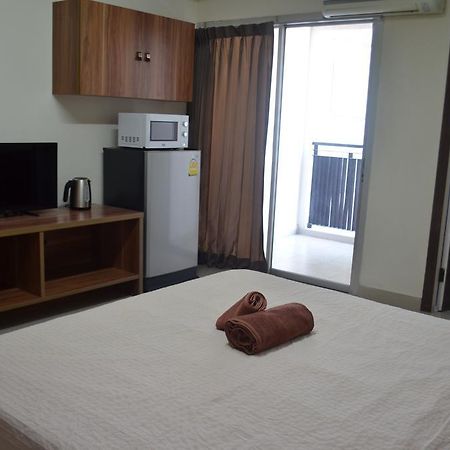 Utd Apartments Sukhumvit Ban Khlong Nang Li Buitenkant foto